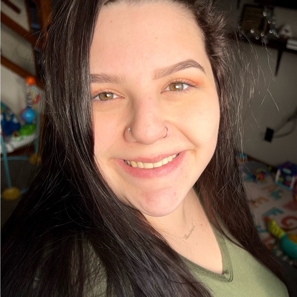 Meet your Posher, Karina